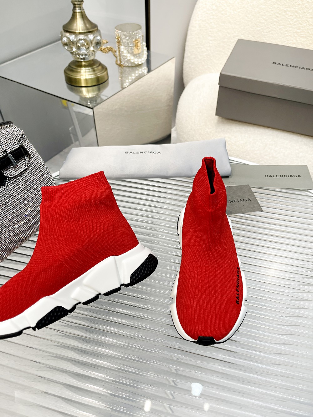 Children's shoes child